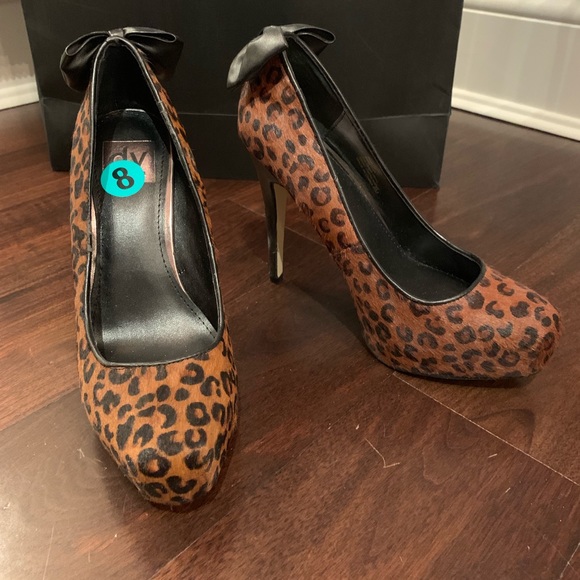 Dolce Vita Shoes - ANIMAL PRINT PUMPS Dolce Vita Shoes - ANIMAL PRINT PUMPS